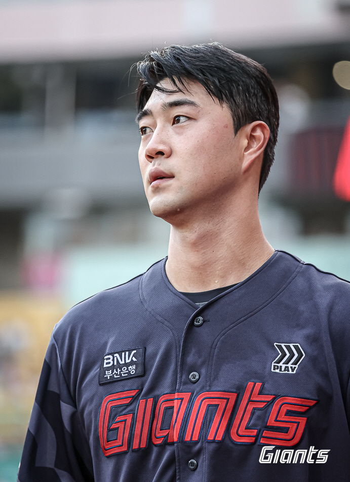 1년에 한번 있는 기회, 이걸 놓치네…'10K→8K→10K' 1m97 아픈손가락, 또 부상에 막혔다 [고척포커스]