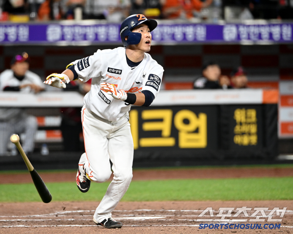 '정확한 분석→포크볼 노림수→승부처 욕심' 몬스터월 역전 투런포 친 황영…