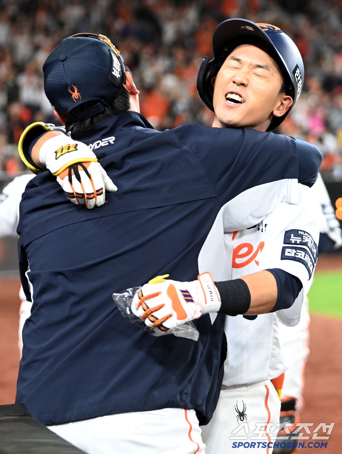 '정확한 분석→포크볼 노림수→승부처 욕심' 몬스터월 역전 투런포 친 황영…