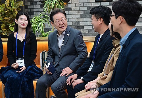 이재명 "정년연장 사회적 합의 추진…노란봉투법은 재추진"