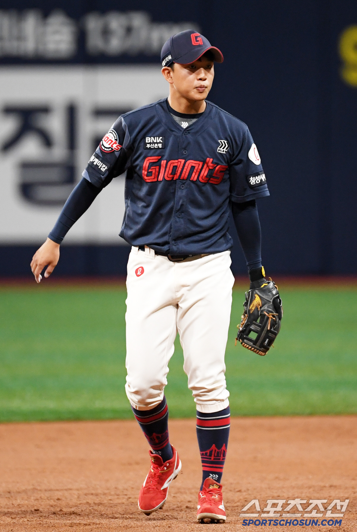 '대체불가 전민재 공백 메웠다' 프로 2년 차 이호준이 사고쳤다...김태…