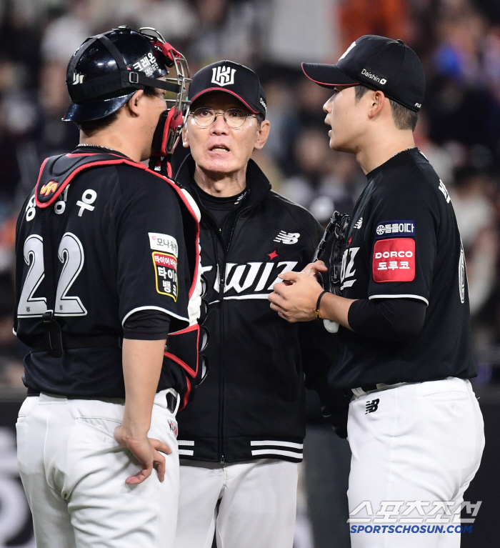 "이기면 또 써야죠. 내일 이긴다는 보장 있나" 3연투 와이낫? 강철매직…