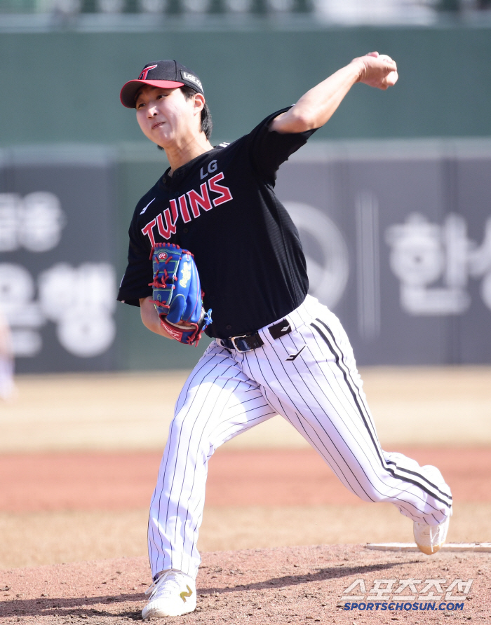 '왼손 임찬규'는 다음에... 70억 FA 보상선수의 LG 1군 데뷔전이…