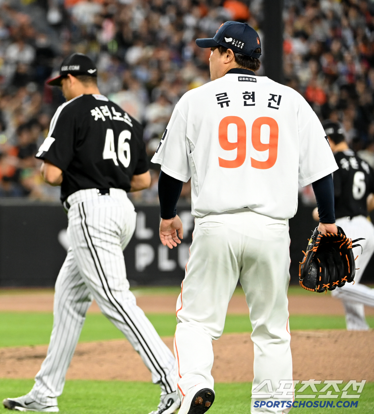 7이닝 없이, 6월엔 휴식기도... 교체 요청에 화들짝. 외인 에이스 특…