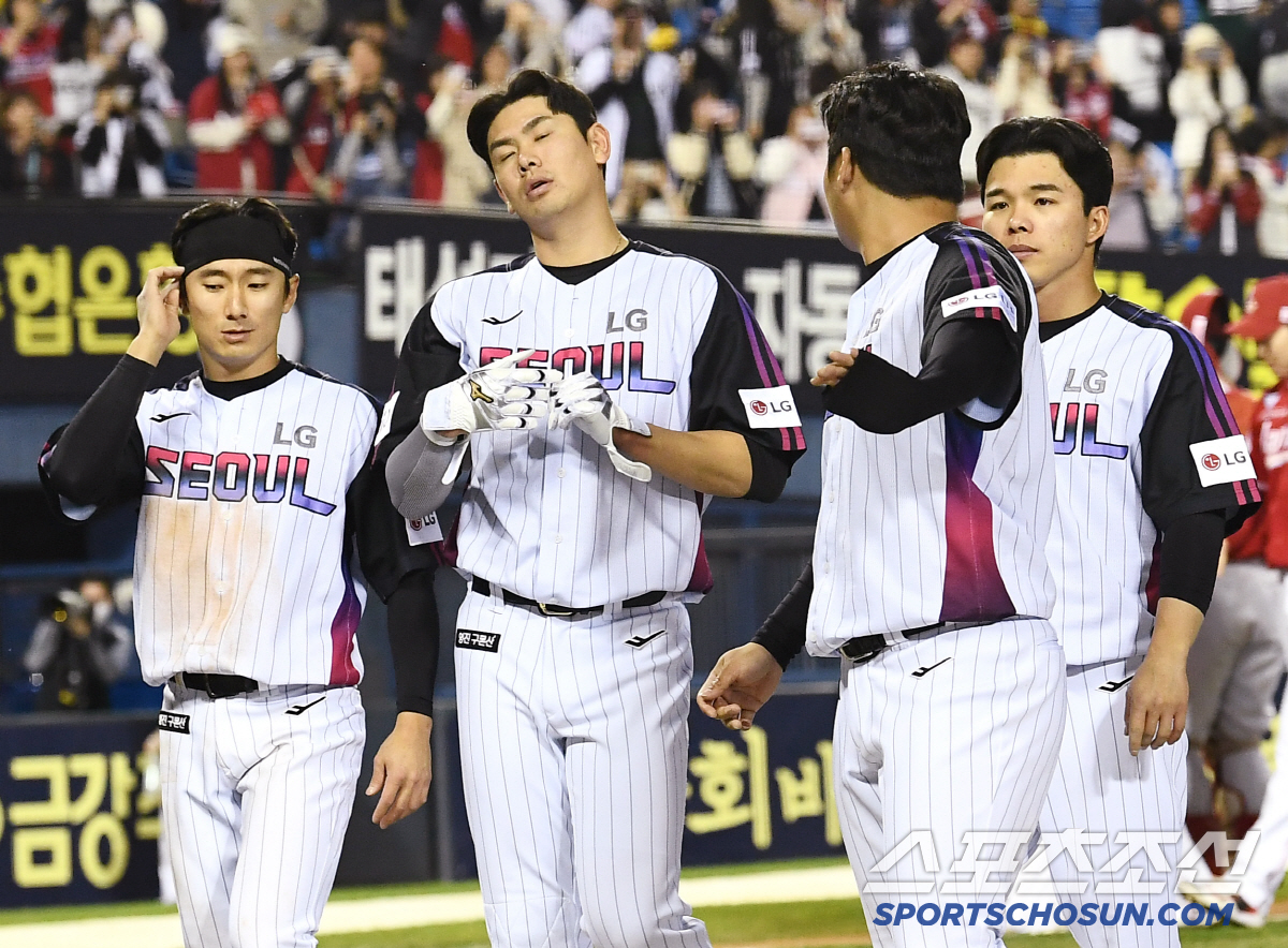 '1위팀 위압감' 사라졌다.. LG 왜 비상인가. 타선침묵 보다 '7회 …