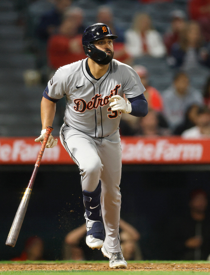 또또또 '최초기록!' 올해 MLB 왜 이래? 이번엔 사상 최초 9회 한 이닝 2홈런 타자 탄생!