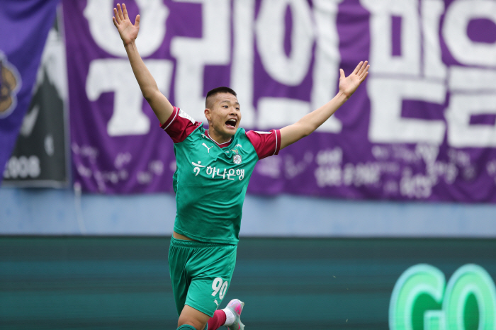 미쳤다! 대전 18세 준프로 데뷔전 골 폭발! 샤프 계보 이을 재목 드디어 탄생?