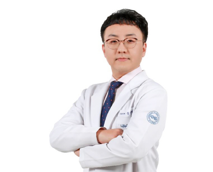 스윙하다 어깨 '악'…골프가 부른 회전근개파열, 치료는?