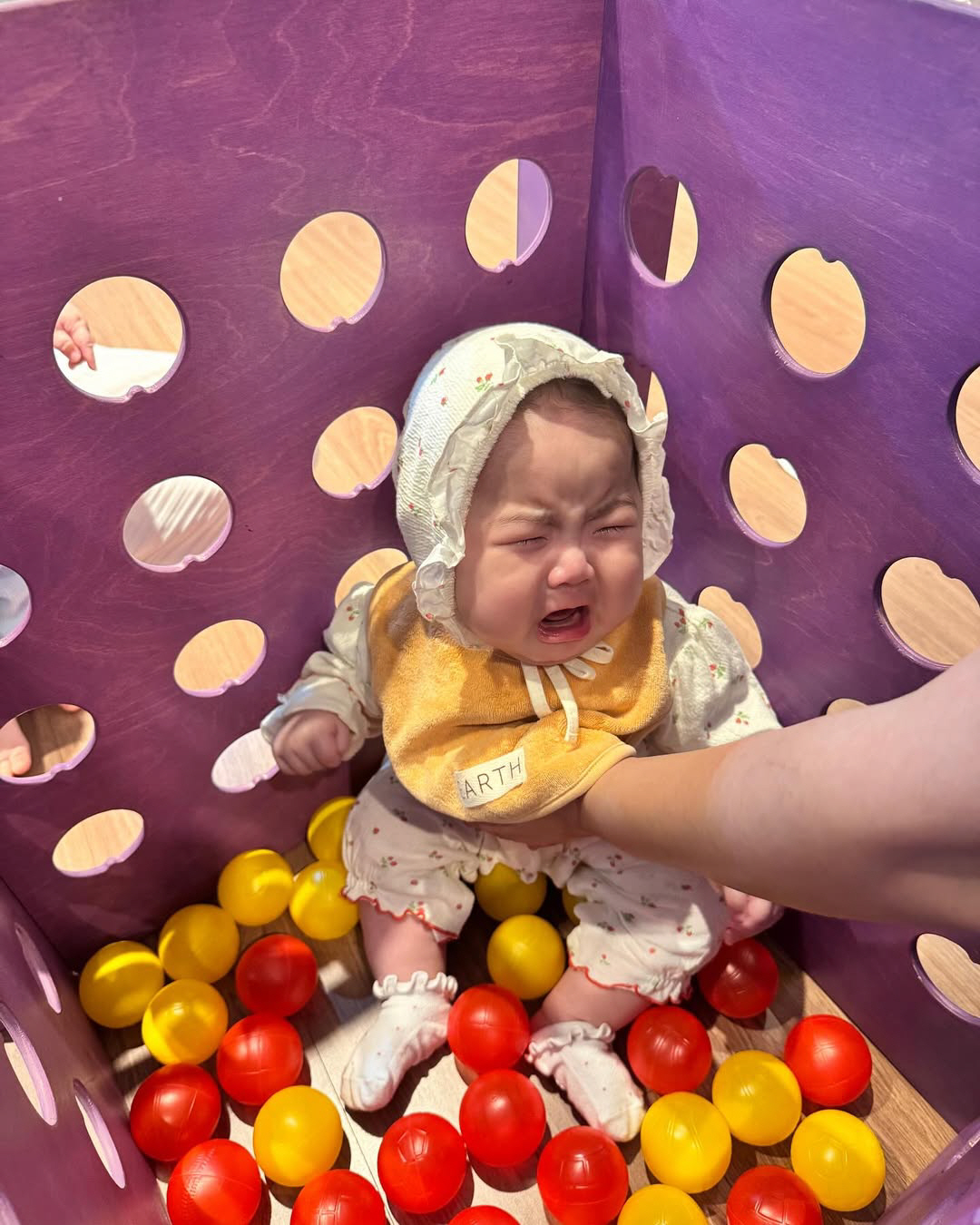 홍진호 6개월 딸, 똘망똘망 눈망울 母 붕어빵 맞네..."우는 게 왜 이…