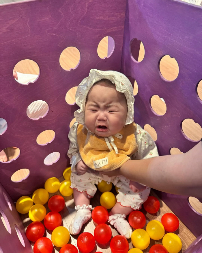 홍진호 6개월 딸, 똘망똘망 눈망울 母 붕어빵 맞네..."우는 게 왜 이…