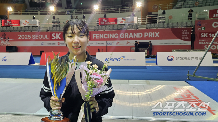 '여자 오상욱'으로 불렸던 전하영,SKT그랑프리 女사브르 사상 첫우승 역…