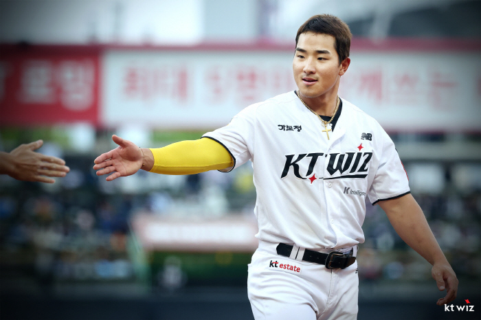김도영 보는 KIA팬 마음이 이럴까? "증명하겠다"던 4일간 '4홈런' …