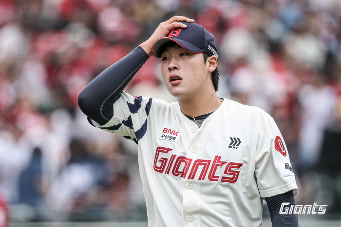 90구+8이닝 1실점 완벽투! 부산 어린이 울린 '인천 찬호'…'최정 4…