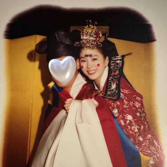 박주미, 25년 전 결혼 사진.."♥남편과 영원한 사랑 약속"