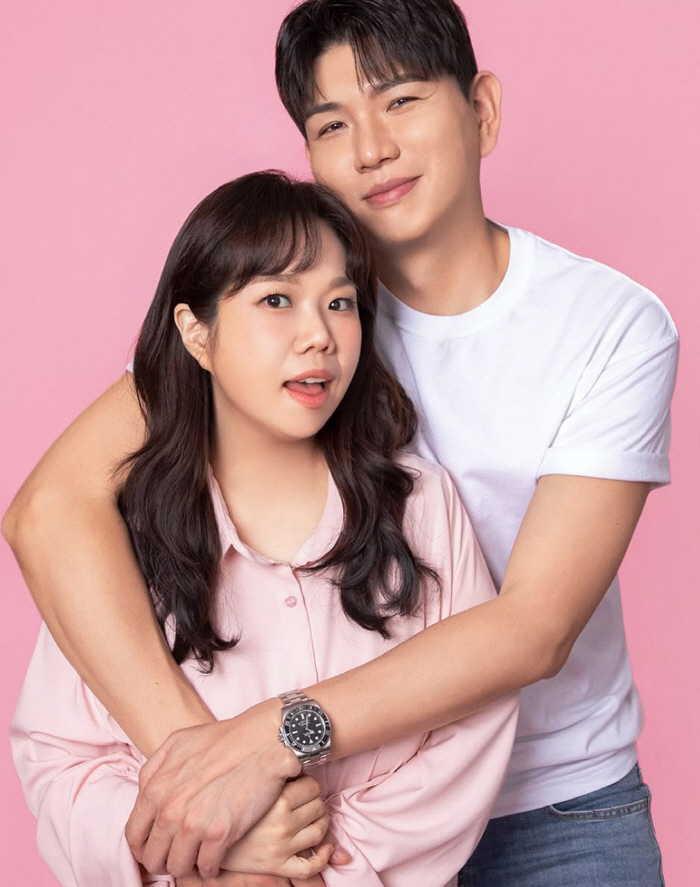 홍현희♥제이쓴, 子 준범과 첫 가족사진 "서로 반해 결혼한 건 아니지만.…