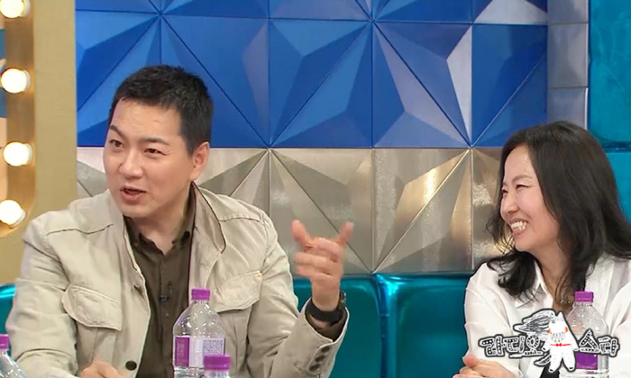 송일국, 중1 된 대한민국만세 사춘기…"치인다 치여"(라디오스타)