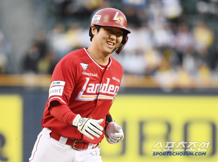 이승엽도 넘어선 최정, KBO 역대 최초 500홈런 역사 보인다