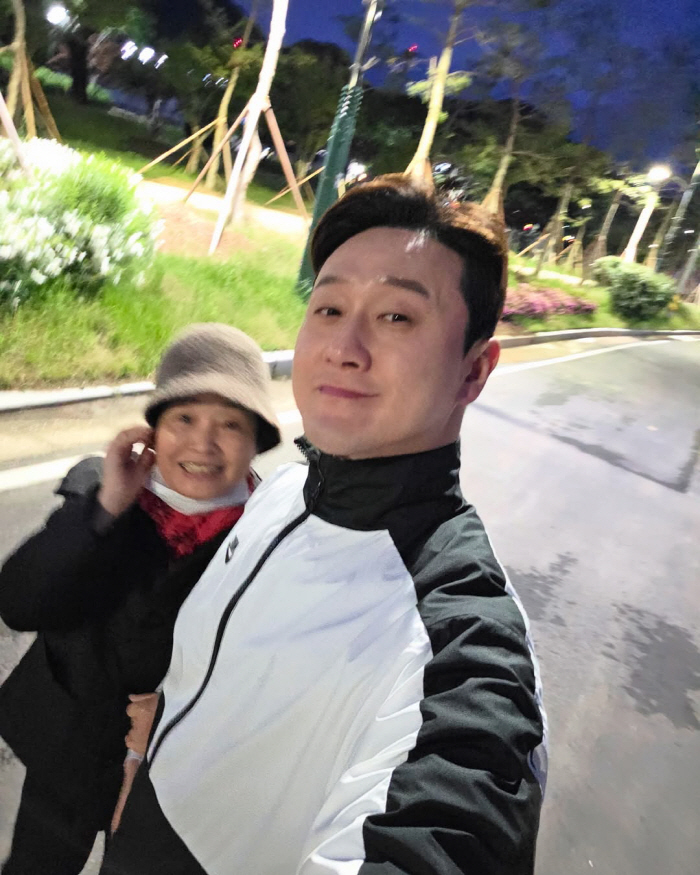 김원효, 장모와 단둘이 데이트하는 스윗한 사위...♥심진화 "우리 남편 …