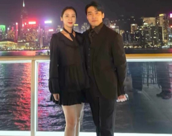 우혜림, 출산 100일만 '원걸 미모' 회복..슬림 블랙 드레스 자태 (…