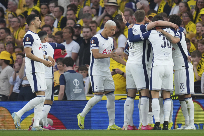 "악감정 없지만" EPL 홈 최종 시즌 고별전, 재뿌린 토트넘…'비피셜'…