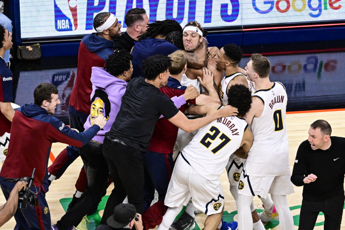 "NBA의 인덕션" 덴버 애런 고든과 LG 정인덕 절묘한 닮은꼴. 탑독 격침시킨 강렬한 클러치