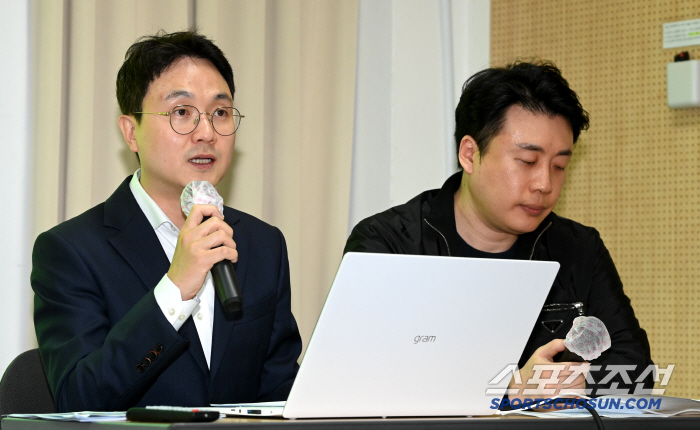 [포토] 가세연 주장에 반박하는 유튜버 이진호