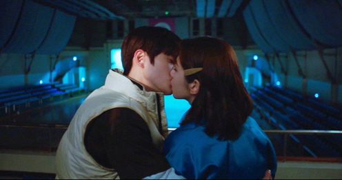 정재현♥박혜수 눈물의 첫 키스…절친 로맨스 불붙었다 (디어엠)