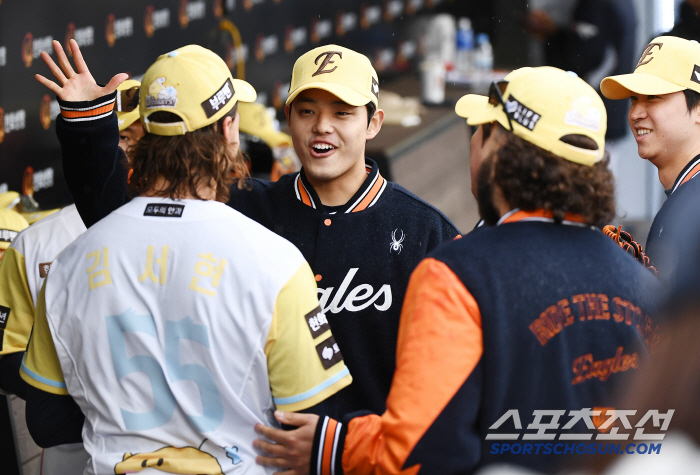 'KT→LG→KIA→삼성' 보통 8연승이 아니다. 희생양은 우승후보 4팀…