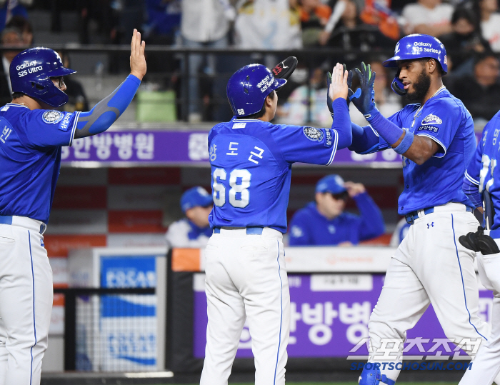 NO.1 호투→이제 단독 '1글스'다! 20년 만에 승승승승승승승승승…'…