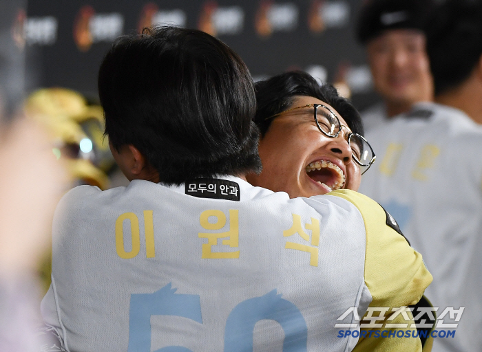 NO.1 호투→이제 단독 '1글스'다! 20년 만에 승승승승승승승승승…'…