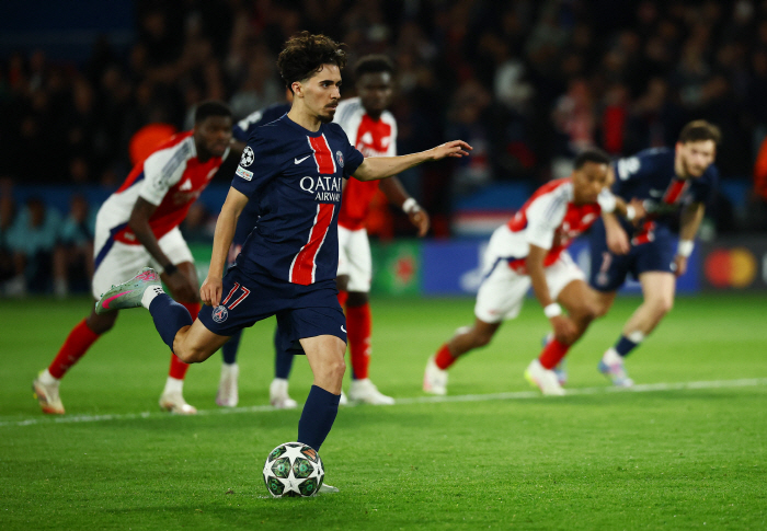 '드디어 UCL 우승 한풀이 기회'→'인터 밀란 나와!'...'이강인 0…