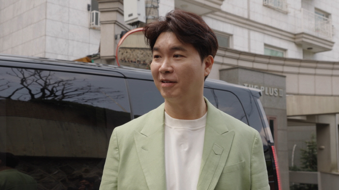 박수홍 "가정 출산은 충격적..'이게 실제로 가능하다고' 싶어 비명 질렀…