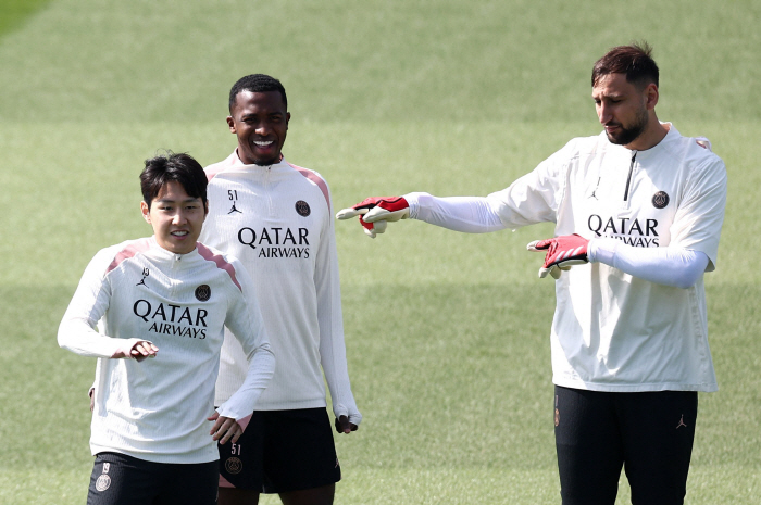 '0분 신세' 이강인 슬프다, UCL 결승전 못 뛸 듯...PSG, 아스…