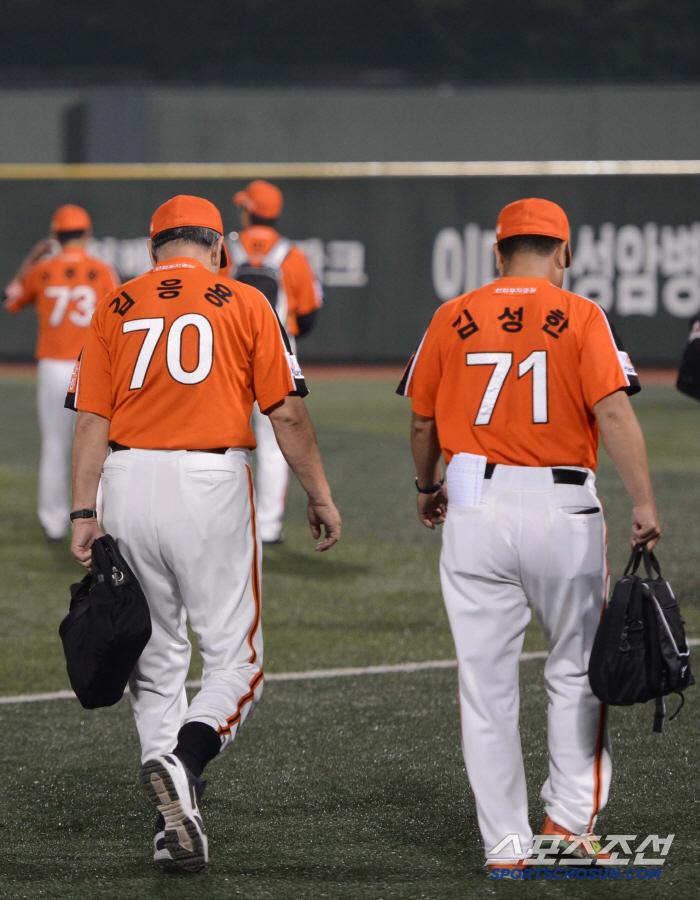 이범호→금동 보살→신구장 9연승, 서글펐던 "한화라서 행복합니다"가 진짜…