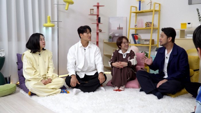 '재산 1000억설' 김종국 "주식-모바일 뱅킹NO,봉투도 모아"[SC리…