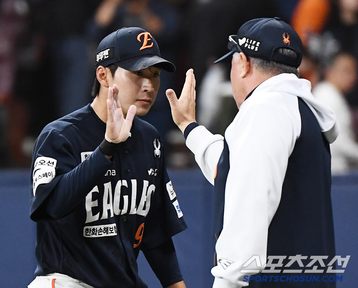 이상혁 주루미스 → 김경문 감독은 안 혼냈다 "주눅들게 할 필요 없어"