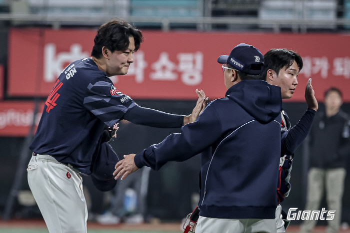 역대 5번째 SV 행진 "의식 안 한다"지만…롯데 역사 넘어 KBO 역사…