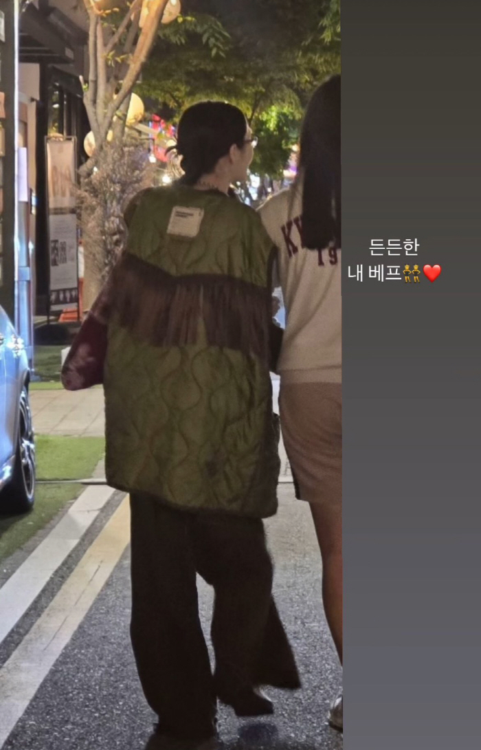 윤혜진 딸, 母 허리까지 올라온 긴 다리..‘181·170cm’ 부모 유…