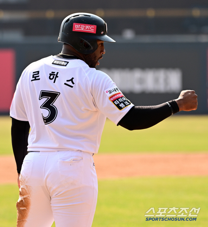 MVP 외인을 3회 교체? 강철매직의 냉정한 경고 "정신 차려야지. 지금…
