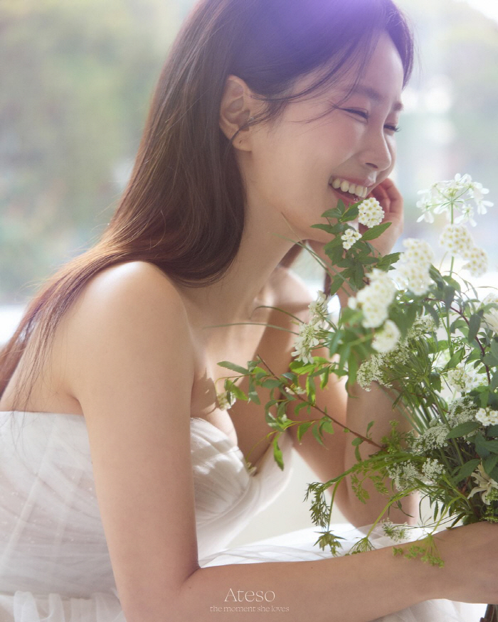 애기들도 총출동…김준호, ♥김지민과 '재혼 웨딩화보'서 위고비로 리즈 갱…