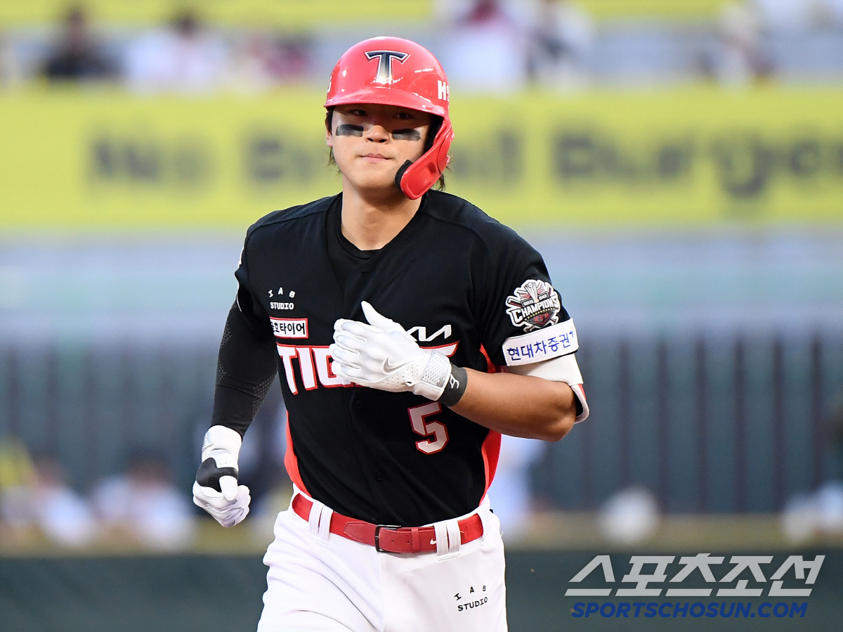 김도영 15일 만에 터졌다! 맞자마자 직감, 김광현 상대 시즌 2호 홈런…