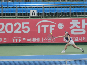 ITF 창원 국제여자테니스 투어대회 개막…18일까지 열전