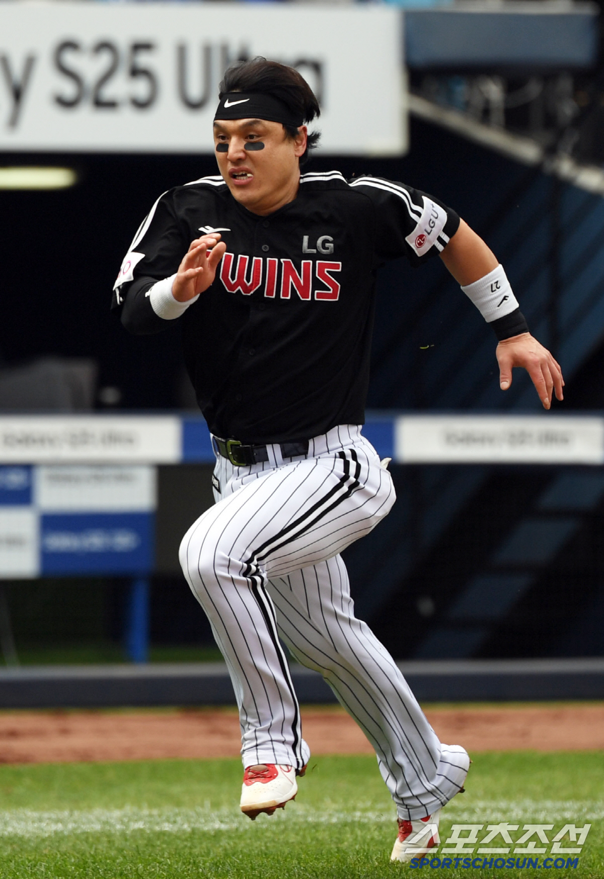 '박해민도 놀란 박동원의 질주' 더블헤더 포함 3경기 27이닝 소화한 포…