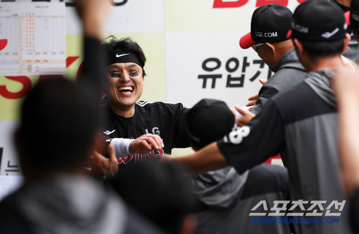 '박해민도 놀란 박동원의 질주' 더블헤더 포함 3경기 27이닝 소화한 포…