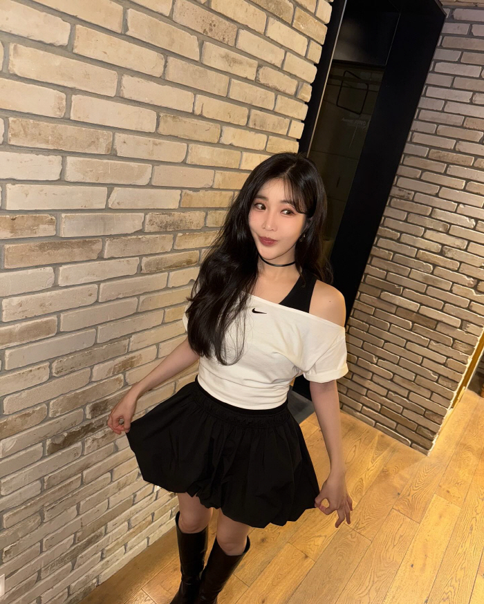 40대 유부녀 비주얼이 이 정도?…이해리, 결혼하고 더 예뻐졌다[SCin…
