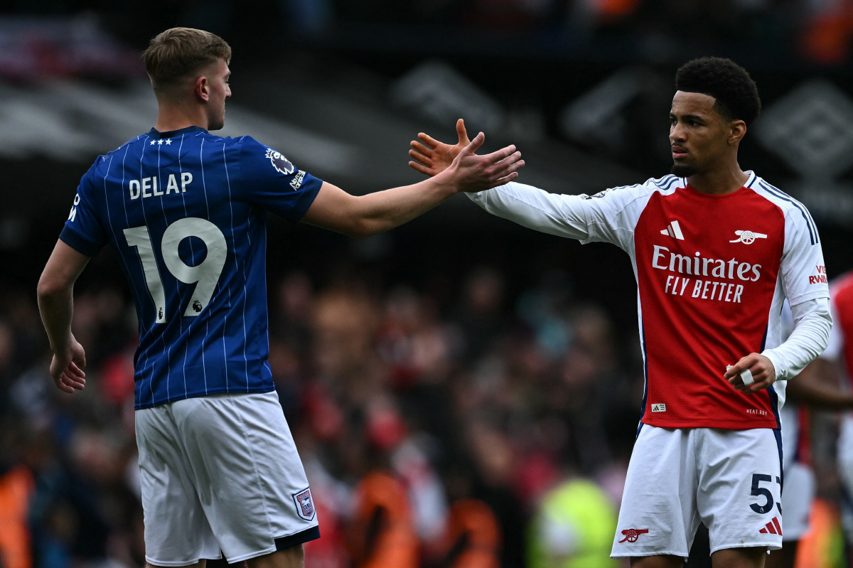 쿠냐랑 같이 맨유 갈래! '거물 스트라이커' 여름 이적 탄력 받는다…'바…