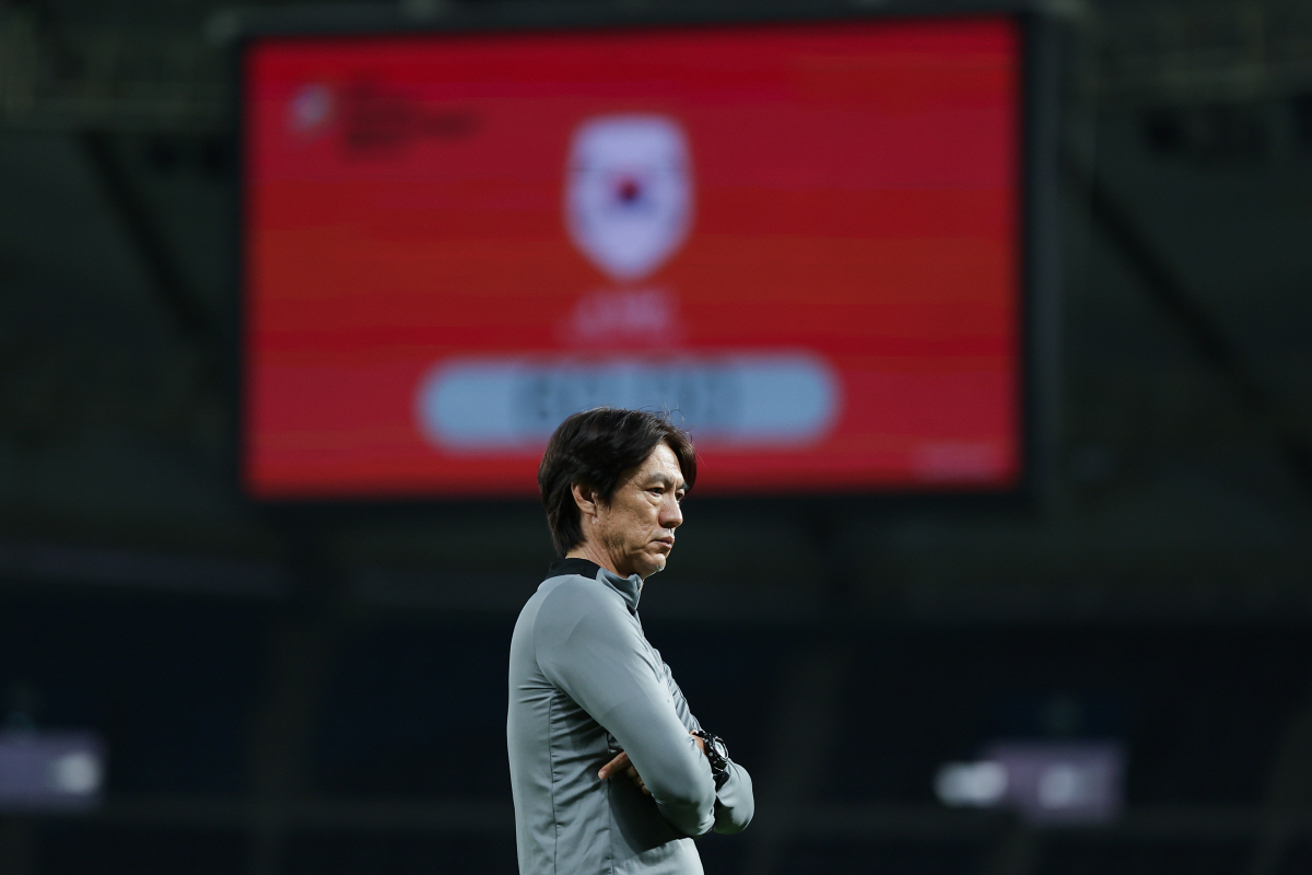 최악의 3월, 반등 절실한 6월, 다가온 결단의 시간…북중미 직행 도전 …