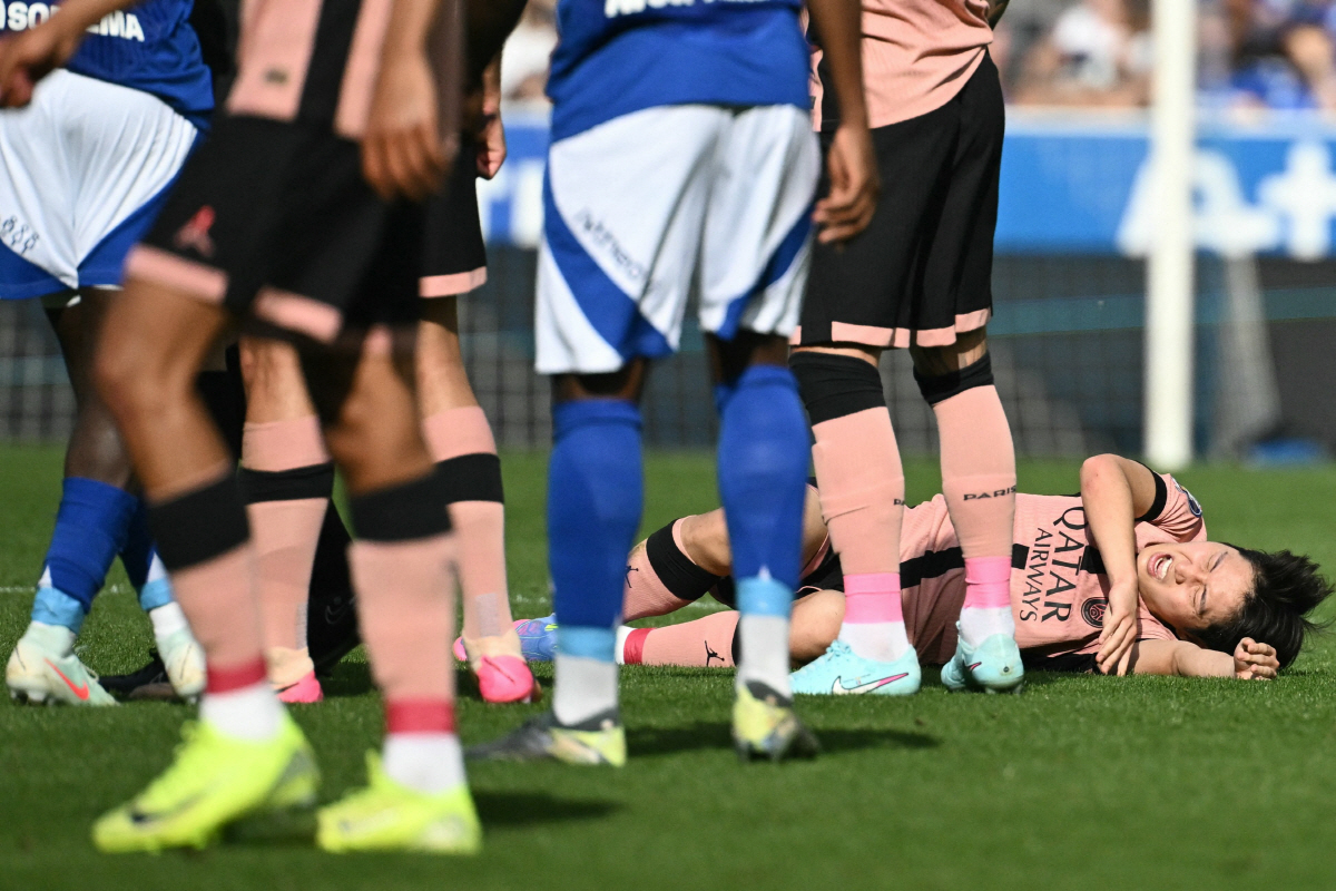 '탈PSG' 암시한 이강인, 박주영-박지성 아닌 이청용 후배 되나...佛…