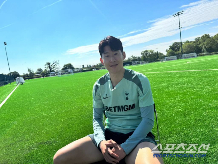 [현장인터뷰]'대환장' 우승 케인, 손흥민 축하 문자 보냈더니→영상 통화…