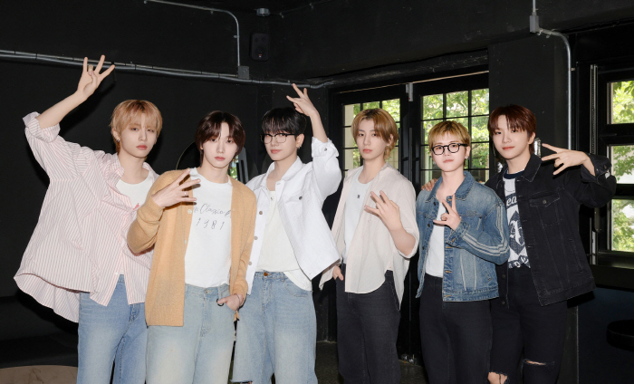 [SC인터뷰]'장르 울타리' 깬 옆집 소년들…보넥도, 이번에도 대중에 '…